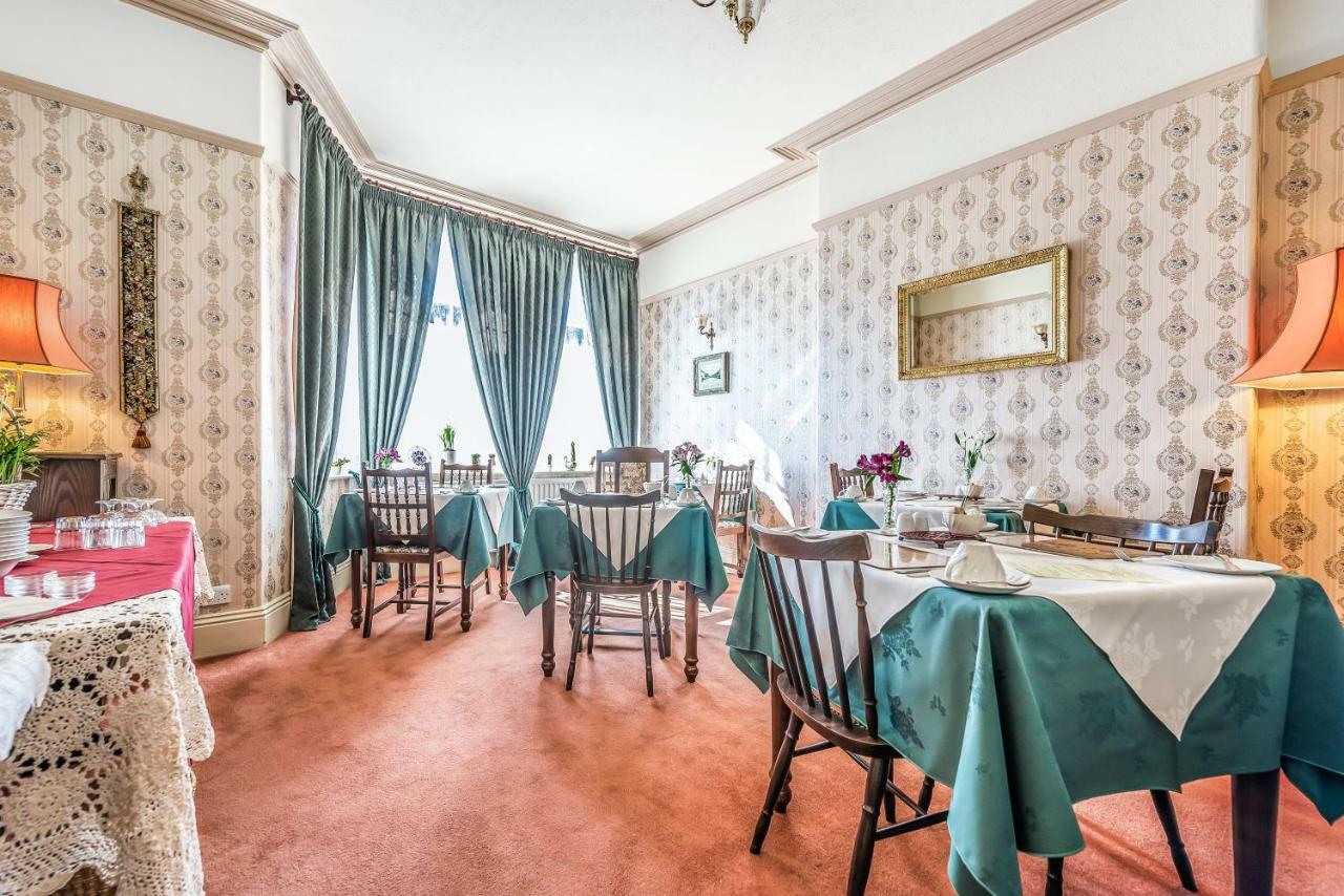 Bed and Breakfast Kenella House Minehead Esterno foto